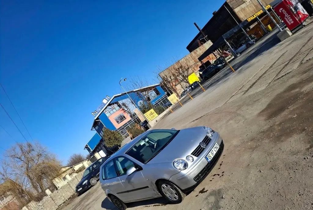 Vw polo 1 2i garantie 950 eur