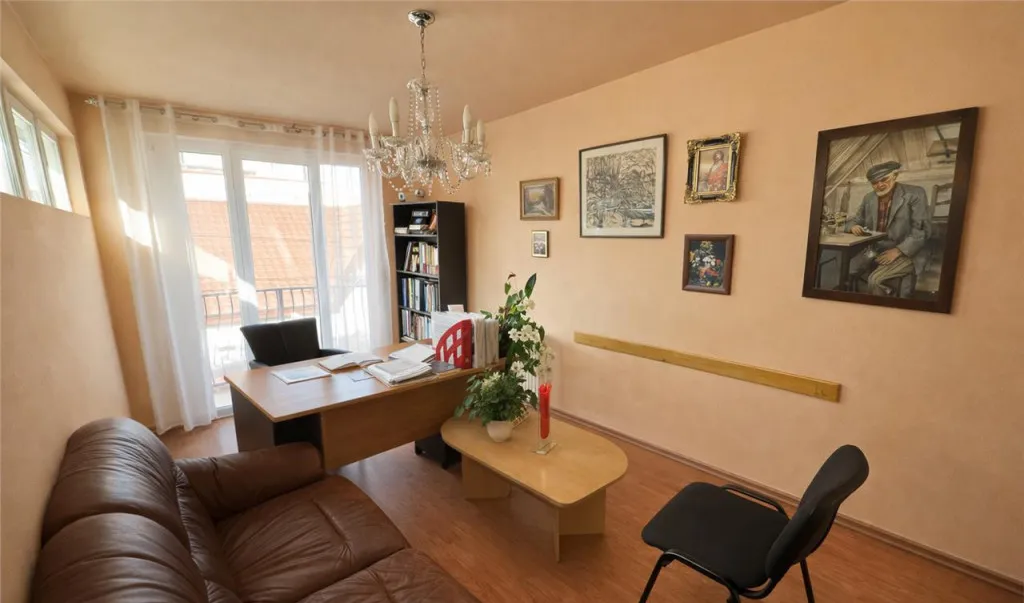 FILM3D Casa multifunctionala recomandata si pentru cabinete