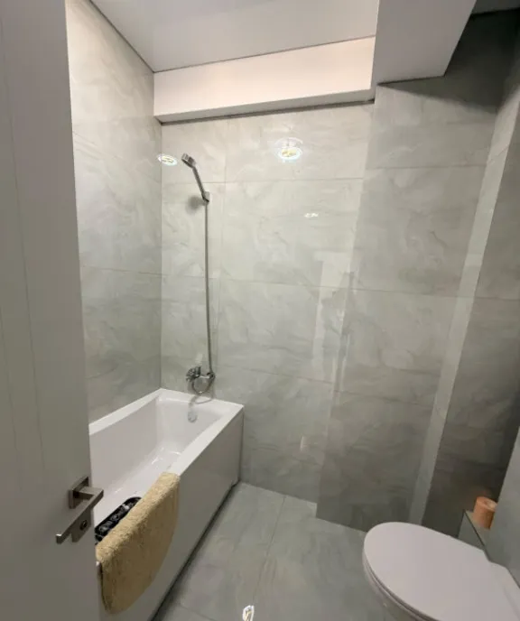 Apartament cu 2 camere de vanzare in Mamaia Nord - oba R