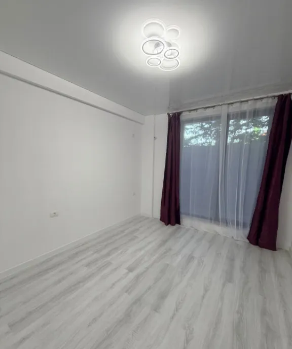 Apartament cu 2 camere de vanzare in Mamaia Nord - oba R