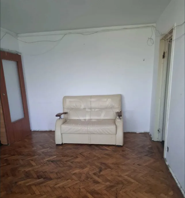 3 camere 5/9 bloc 1979 69mp Drumul Taberei Afi Cotroceni