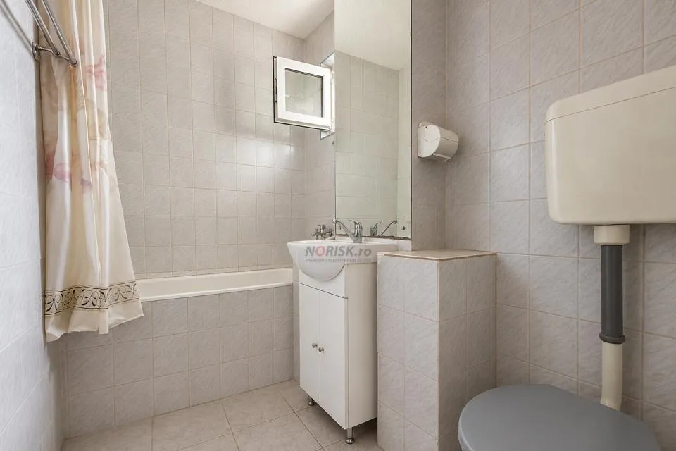 2 Camere Pantelimon 40 3mp Etaj 9/10 Kaufland la scara