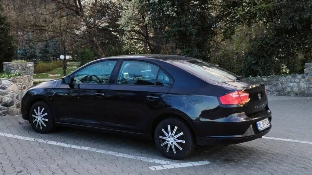 Seat Toledo 1 2TSi an 2013 AC carte service stare perfecta 3 200 eur
