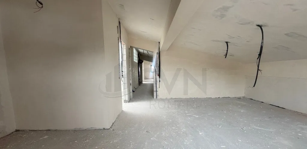 Apartament 3 camere 130 mp imobil nou Baneasa