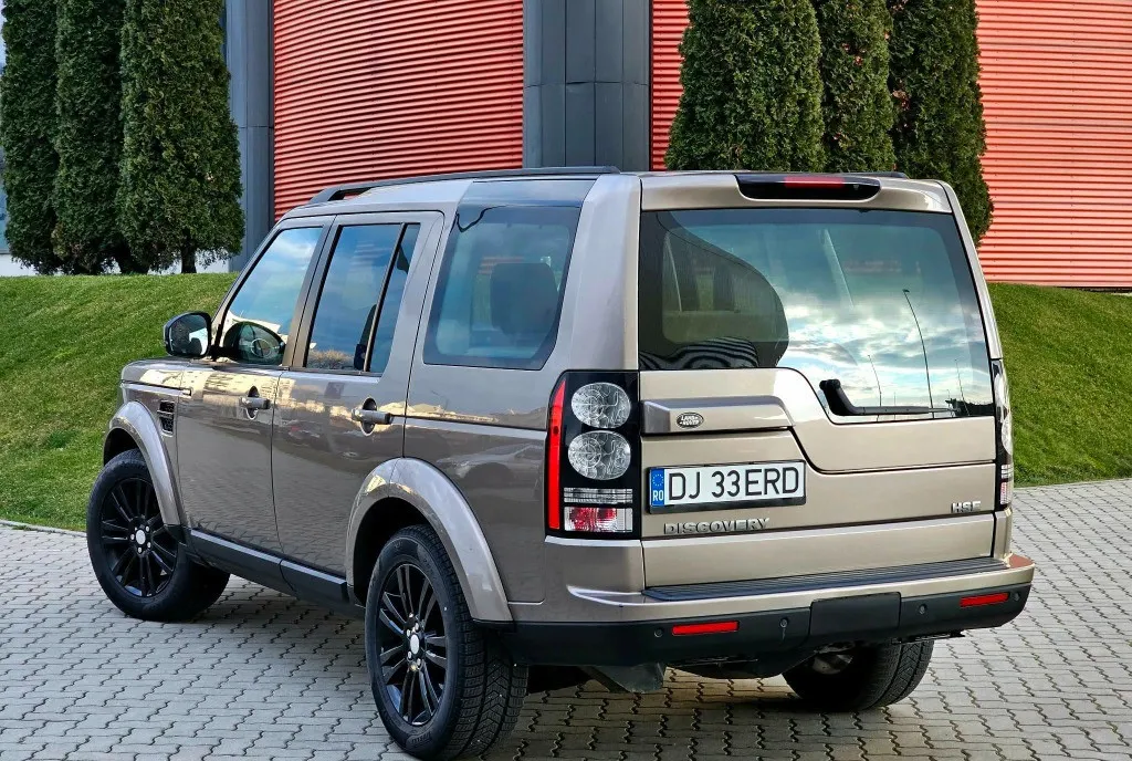 Land-rover discovery 4 an 2015 mot 3 0 tdi 245 cp 11 900 eur