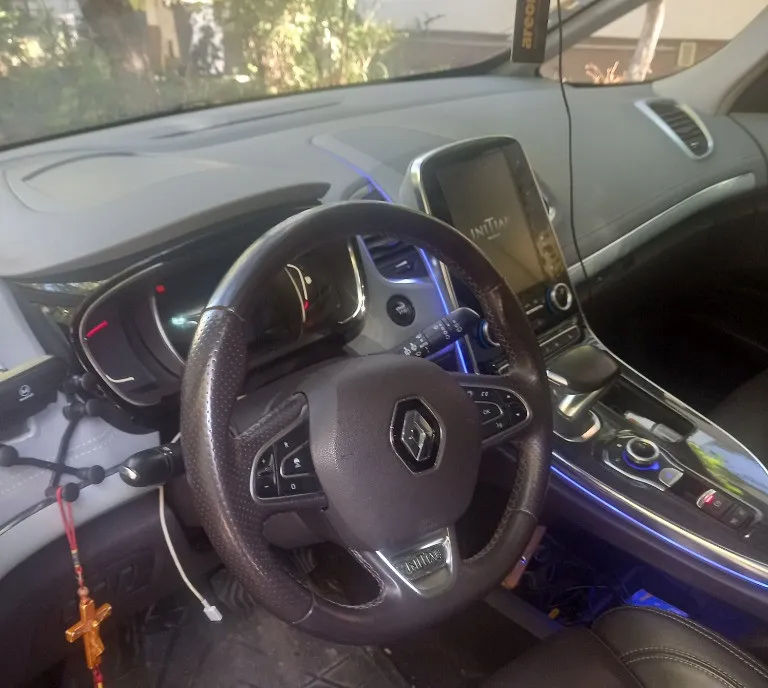 Renault espace 1 6 d 2015 biturbo 160 hp 250000km 11 000 eur