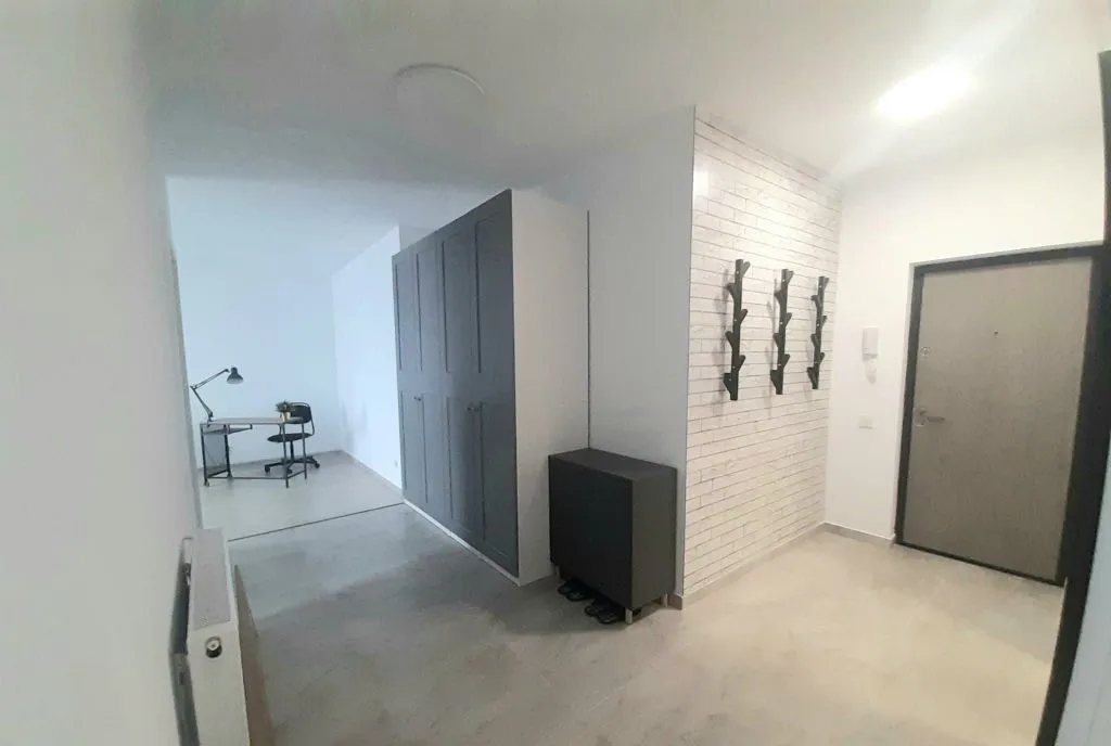Plaza romania 2 camere decomandat 59 mp mobilat utila
