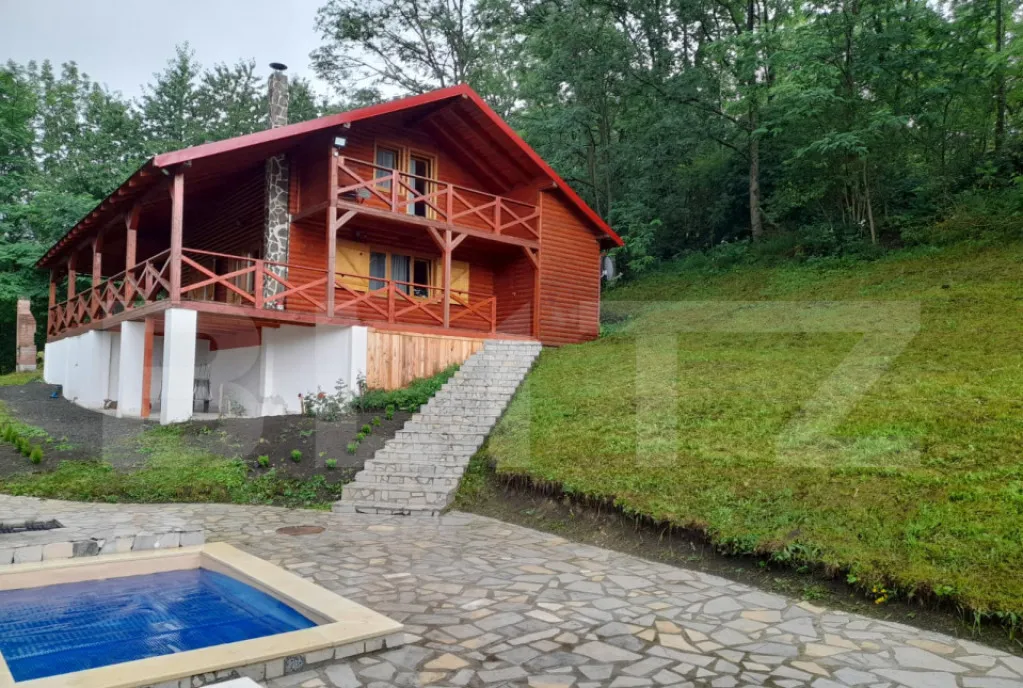 Cabana la Valeni pentru o afacere la cheie