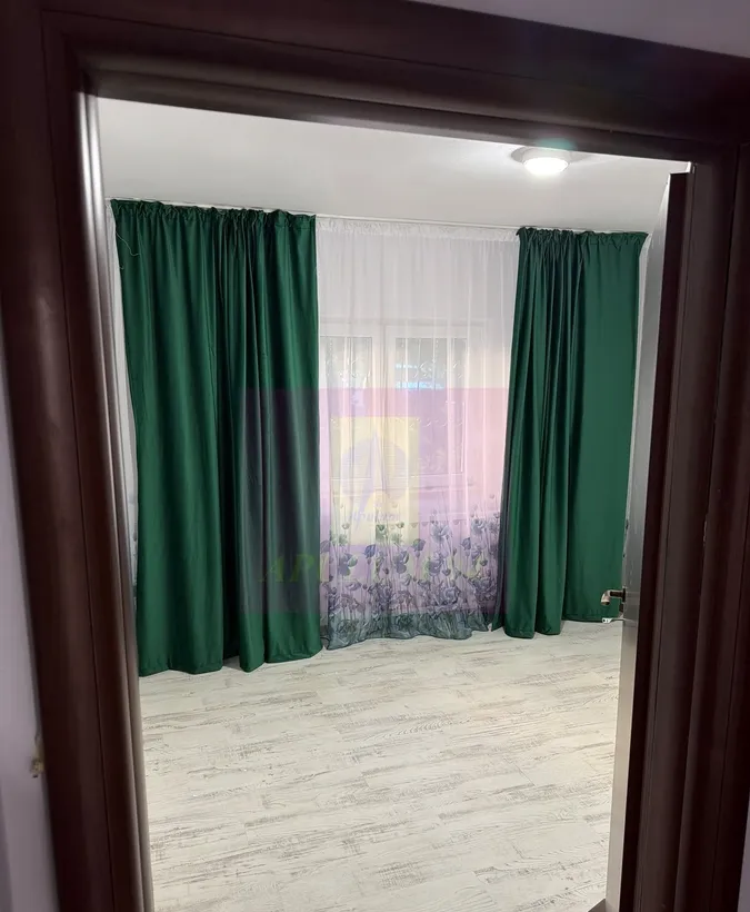 Vanzare apartament 4 camere Vitanul Nou