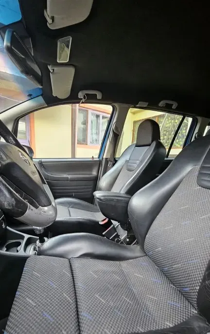 Opel Zafira A Opc 2 900 eur