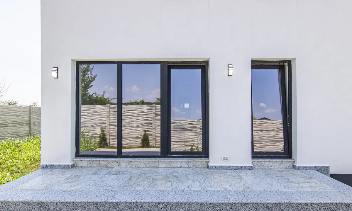 Otopeni casa premium 5 camere finisata la cheie