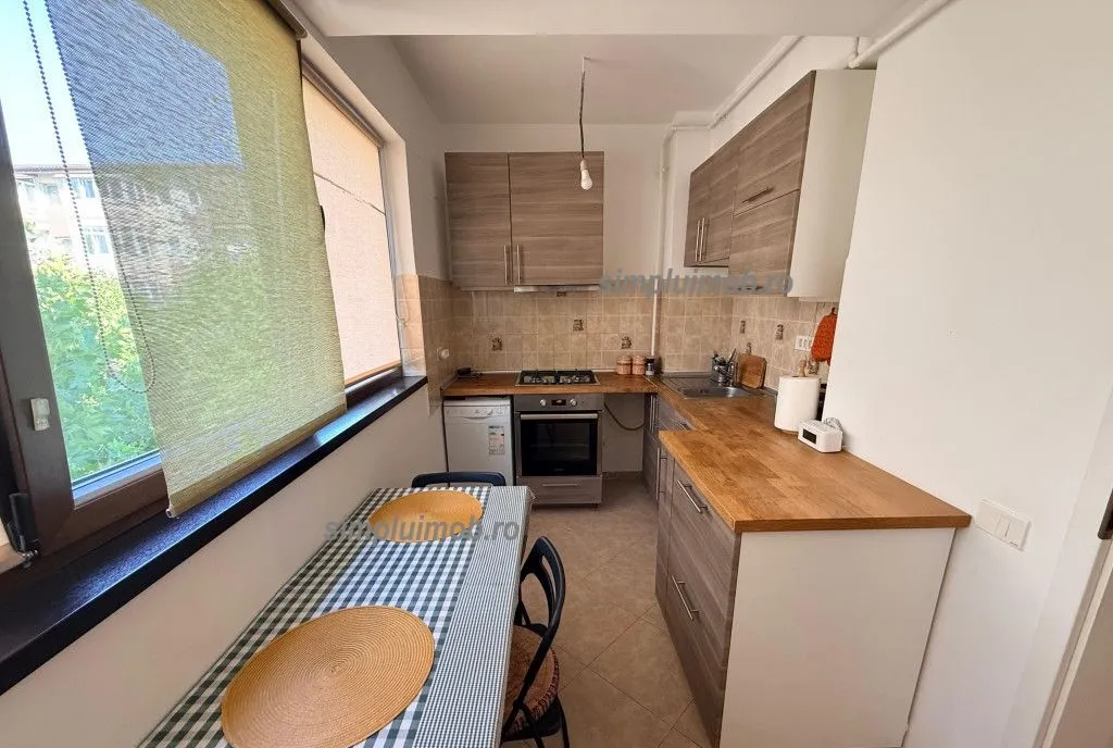 Brown Residence decomandat 2 camere complex nou parcare inclusa