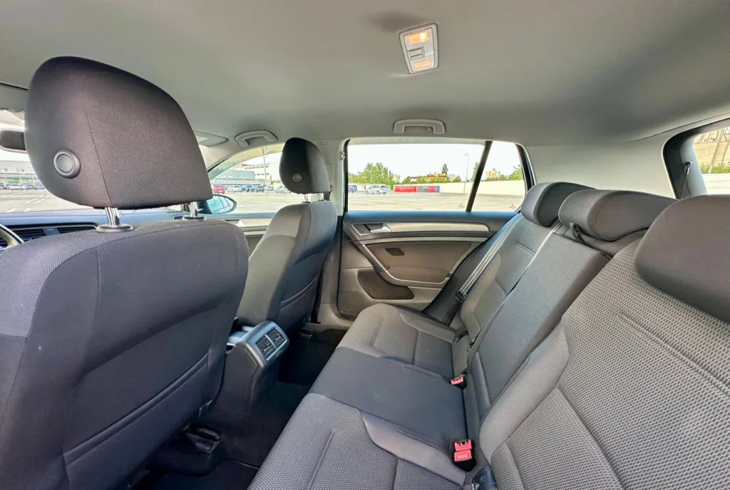 Volkswagen Golf 7 6 890 eur