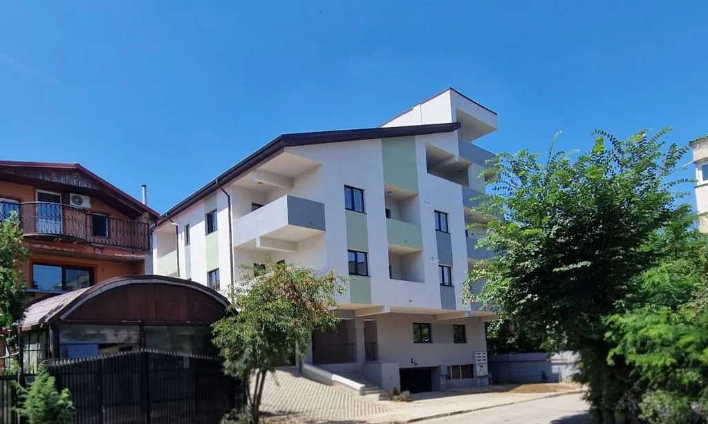 2 camere 59 mp decomandat etaj 4 Margelelor zona de c