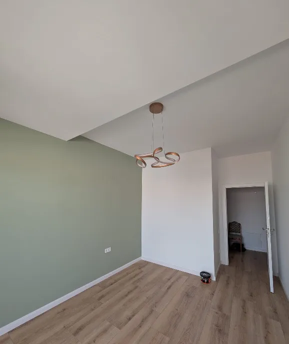Apartament cu 3 camere