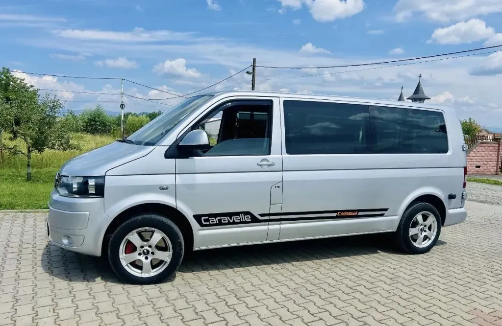 Volkswagen Caravelle 2013 modelul lung /Inmatriculat /Proprietar 11 500 eur