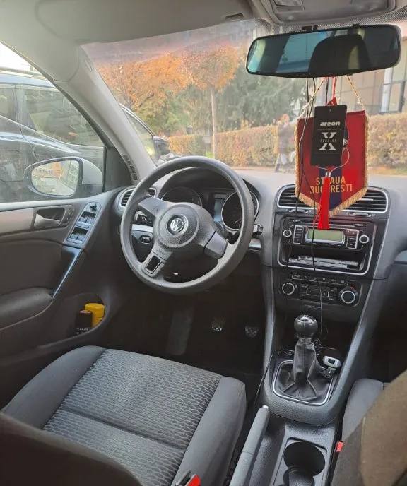 Golf 6 impecabil 3 200 eur