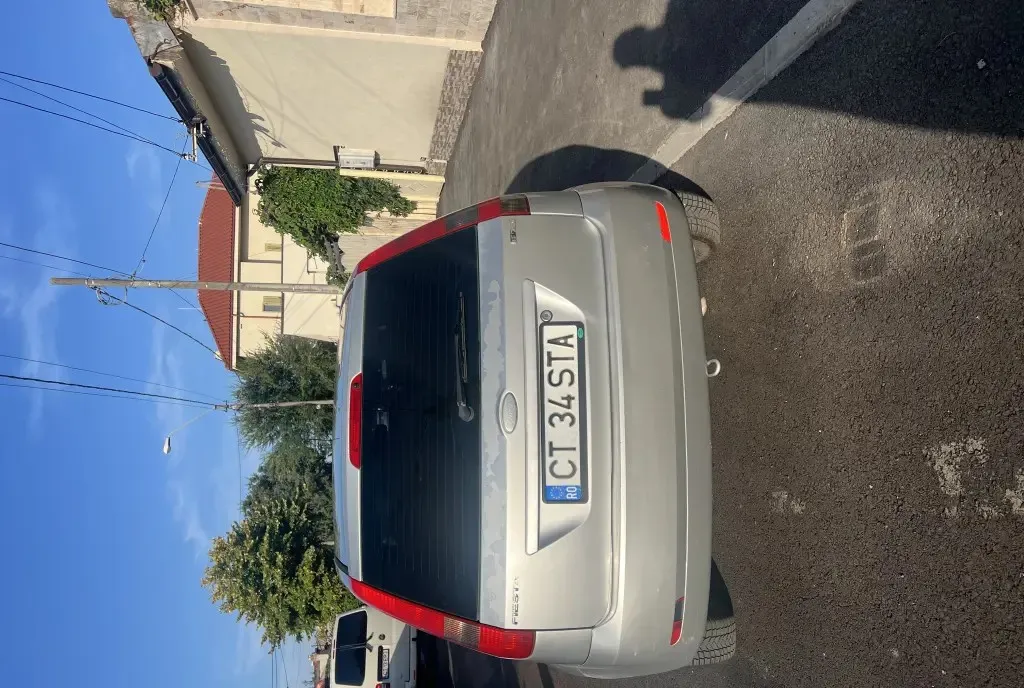 Ford Fiesta 1 4 5 800 lei