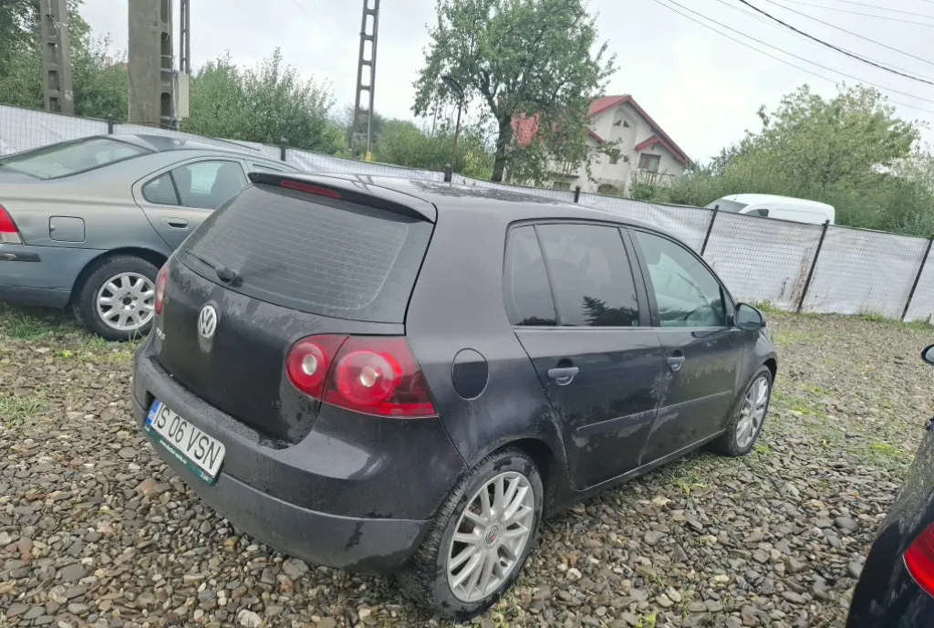 Vw golf 5 2007 AUTOMAT 1 6 2 999 eur