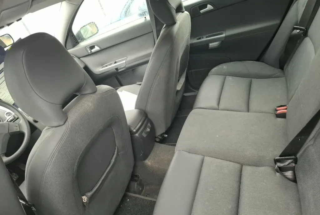 Volvo V50 an 2011 1 6 motorina 2 499 eur