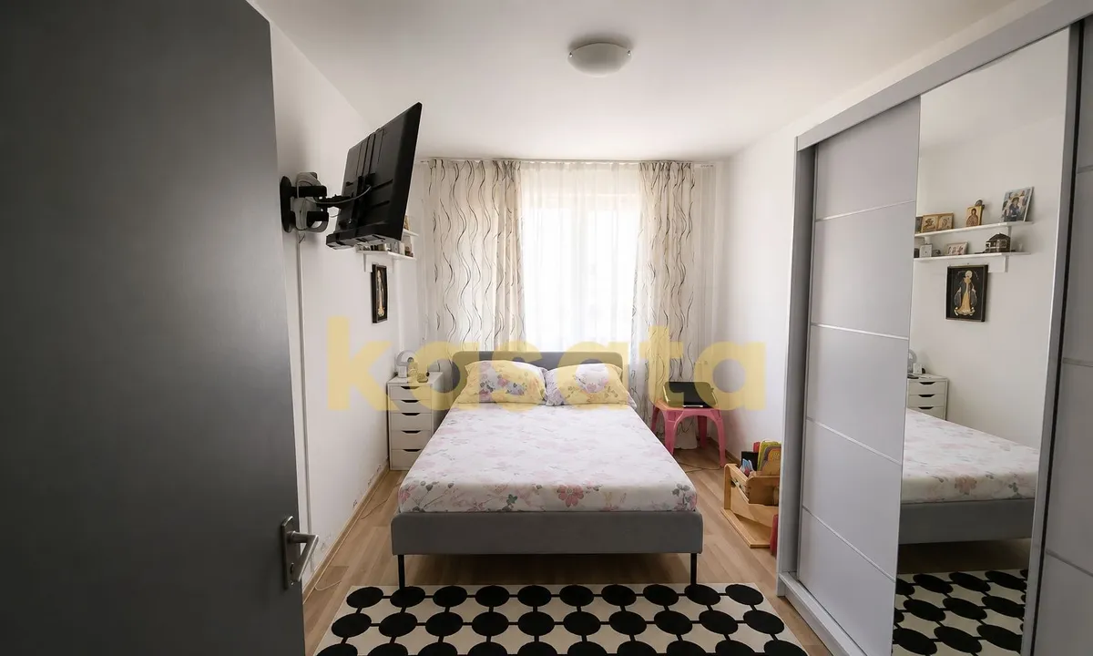 Pantelimon vis a vis Mega Mall apartament 2 camere decomandat