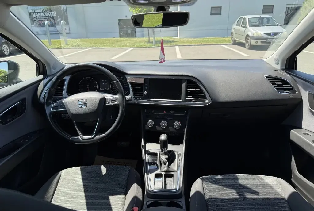 SEAT Leon 1 4 TGI versiunea Facelift 9 900 eur