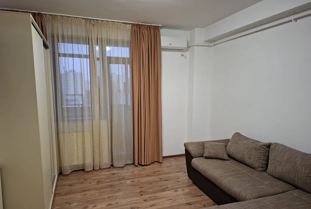 Berceni straja bloc nou resita
