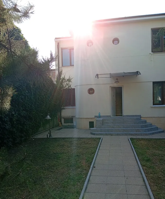 Tineretului bld Serban Voda