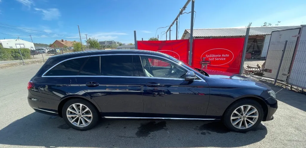 Mercedes Benz E Class 18 500 eur