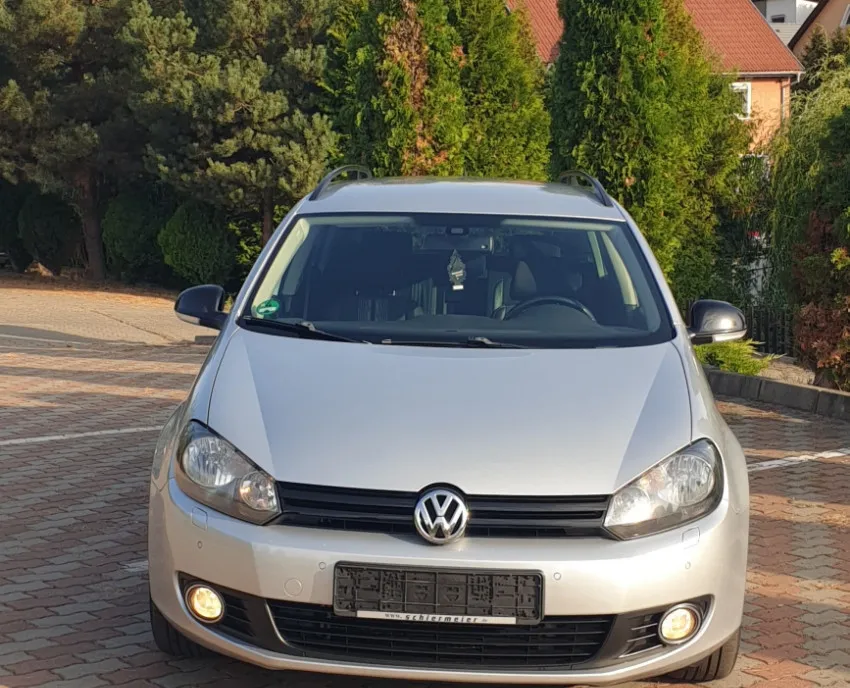 Volkswagen Golf VI Match 1 6 TDI Euro 5 3 999 eur