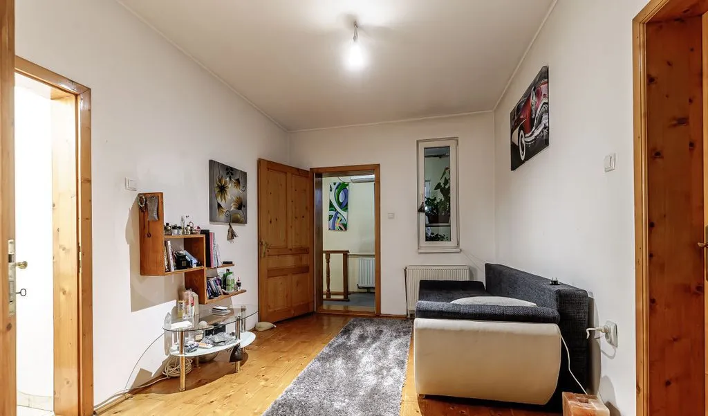 Pret redus Casa cu teren de 750 mp pe Malul Muresului