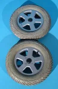 Roata cauciuc si camera pentru carucior electric 3.00-8