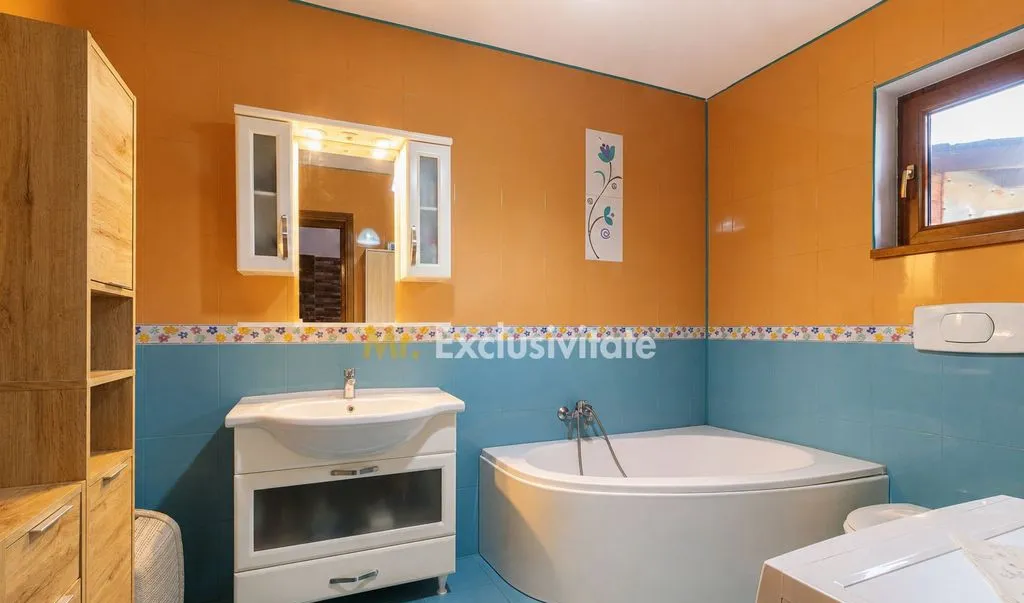 Vila individuala cu 5 camere piscina si curte genero