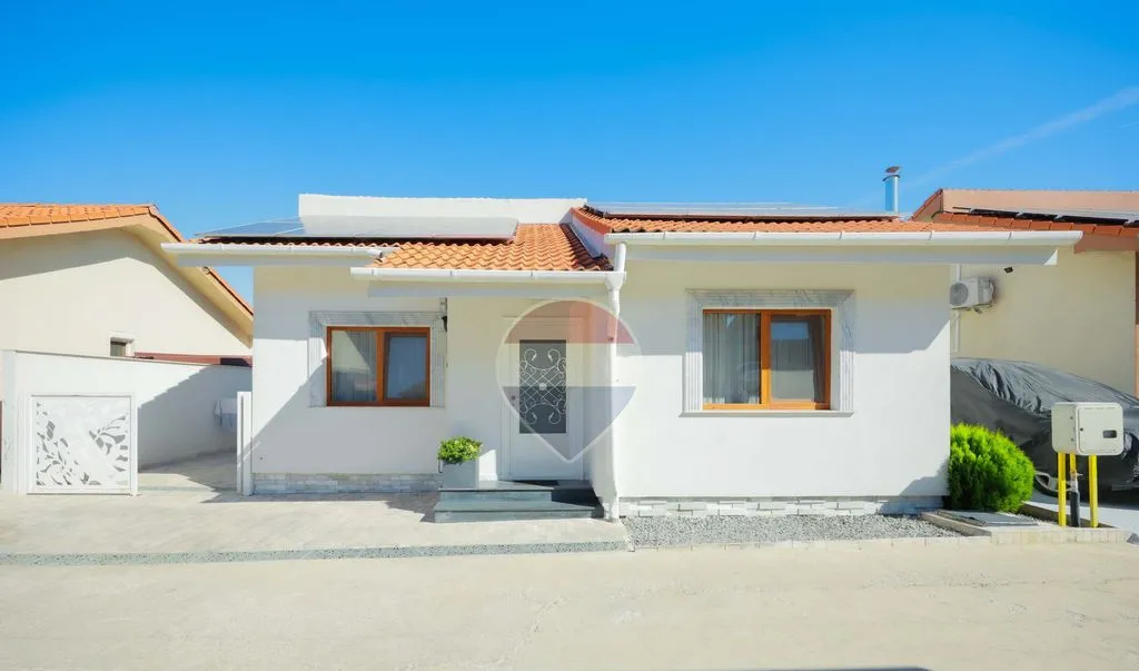 De vanzare casa ultrafinisata cu 3 camere Paleu Bihor
