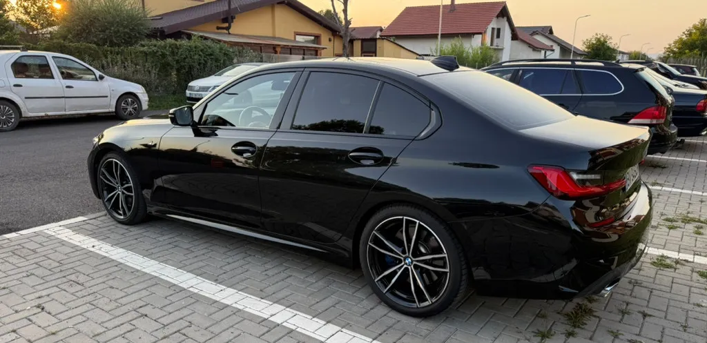 BMW G20 330i M Sport 258 CP Laser LED ACC 360 deg Harman Kardon Trapa 27 700 eur