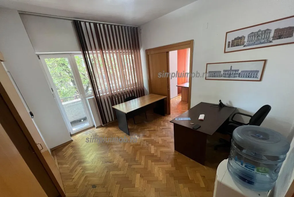 2 Camere Pretabil Birou Zona Armeneasca