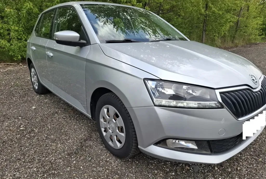 Skoda fabia 2020 7 100 eur