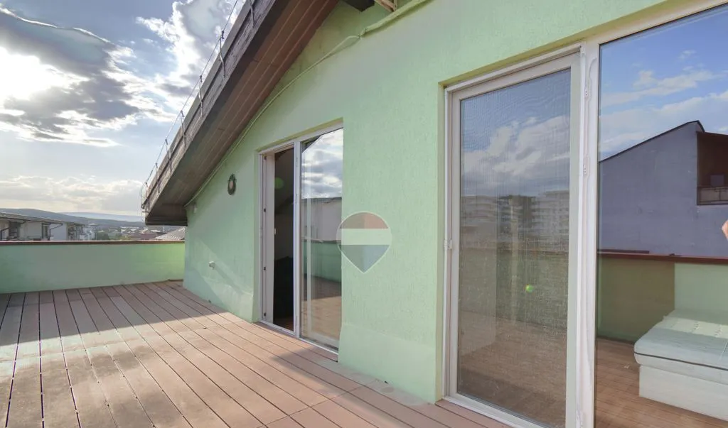 Apartament 2 camere de vanzare Floresti