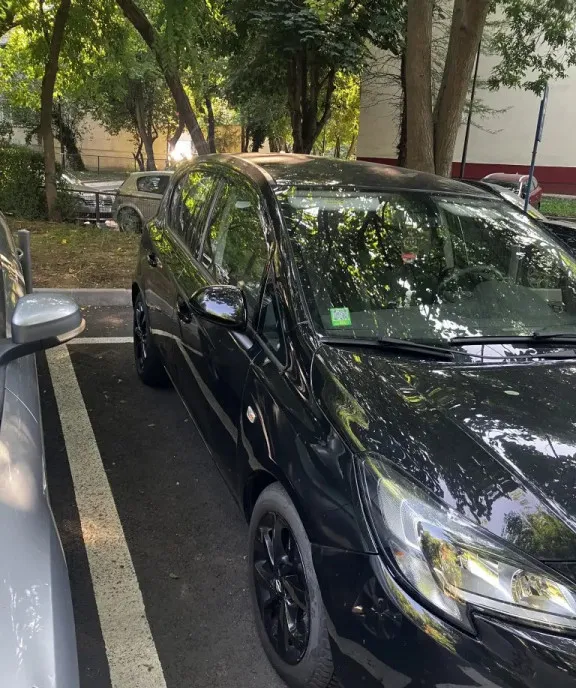 Opel corsa e 1 4 benzina 2019 7 500 eur