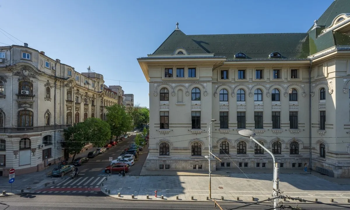 5 Camere Cismigiu Bd Regina Elisabeta