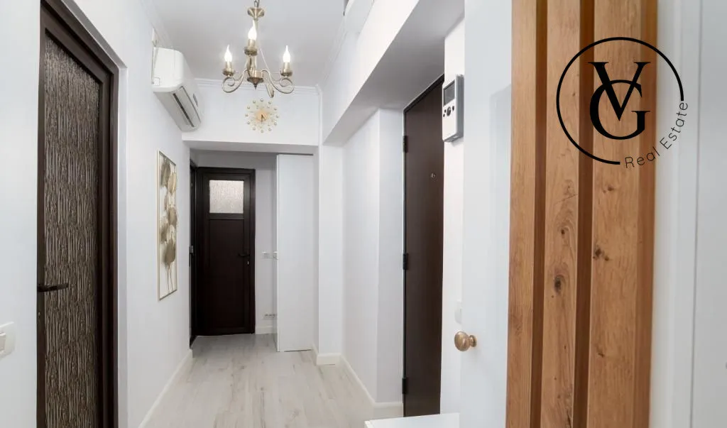 Studio modern zona Mamaia / Hotel Iaki An Universitar