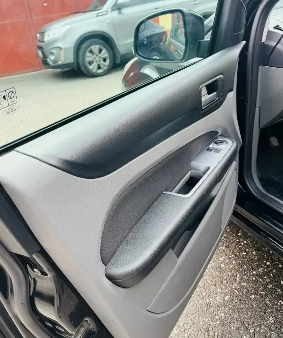 Autoturism Ford Focus 2 500 eur