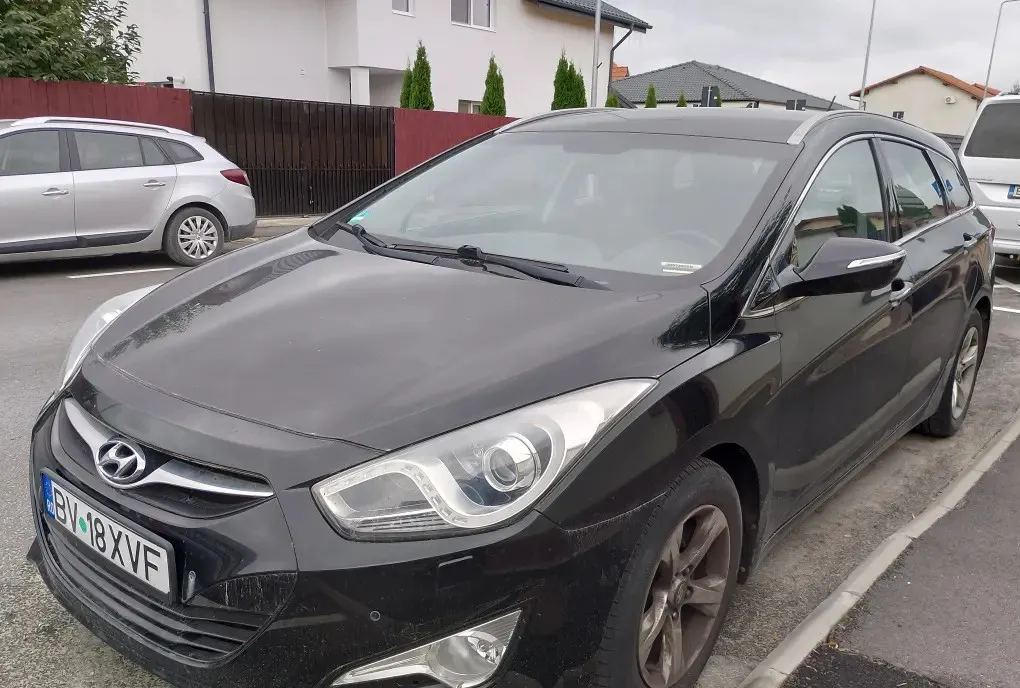 Hyundai I40 1 6 benzina 7 000 eur