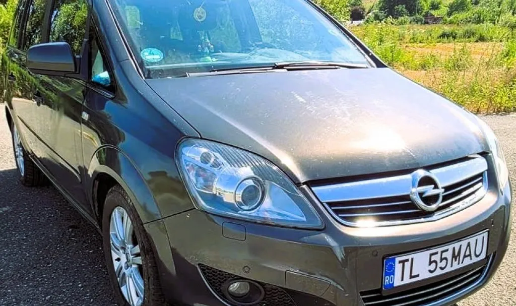 Opel 2013 Zafira 1 7tdi 110cp Euro5 cu 7 locuri individuale 3 950 eur