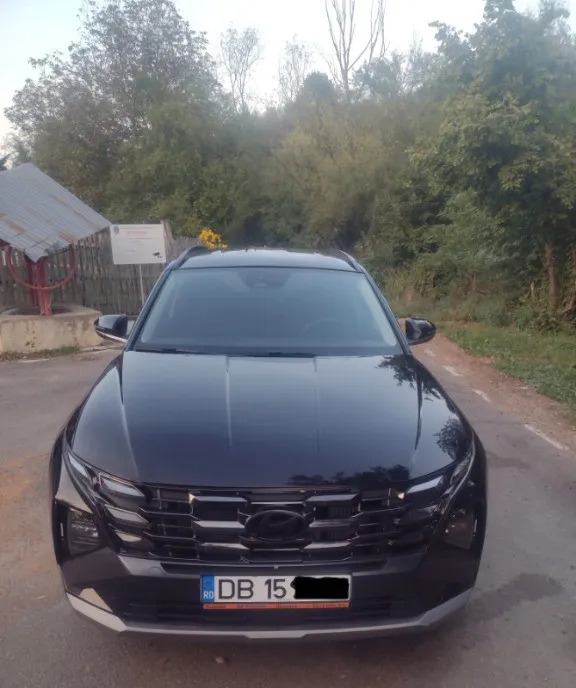 Hyundai Tucson 2024 negru metalizat 1 6 150 cai cumparata RO 19 000 21 000 eur