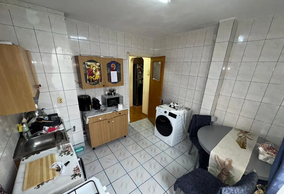 Berceni Huedin Gradistea apartament 2 camere