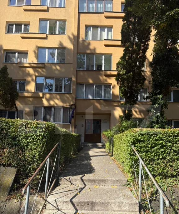 Apartament 2 camere 76mp etaj intermediar cartier Obcini