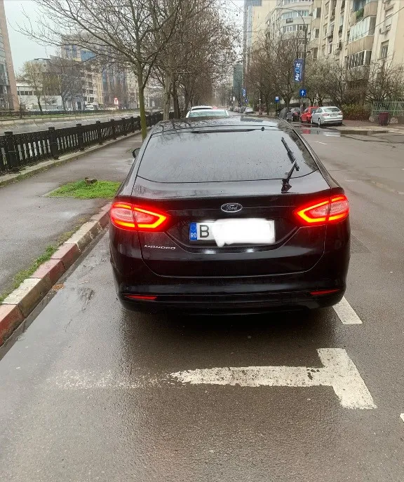 Ford Mondeo MK5 2 0 TDCI 6 250 eur