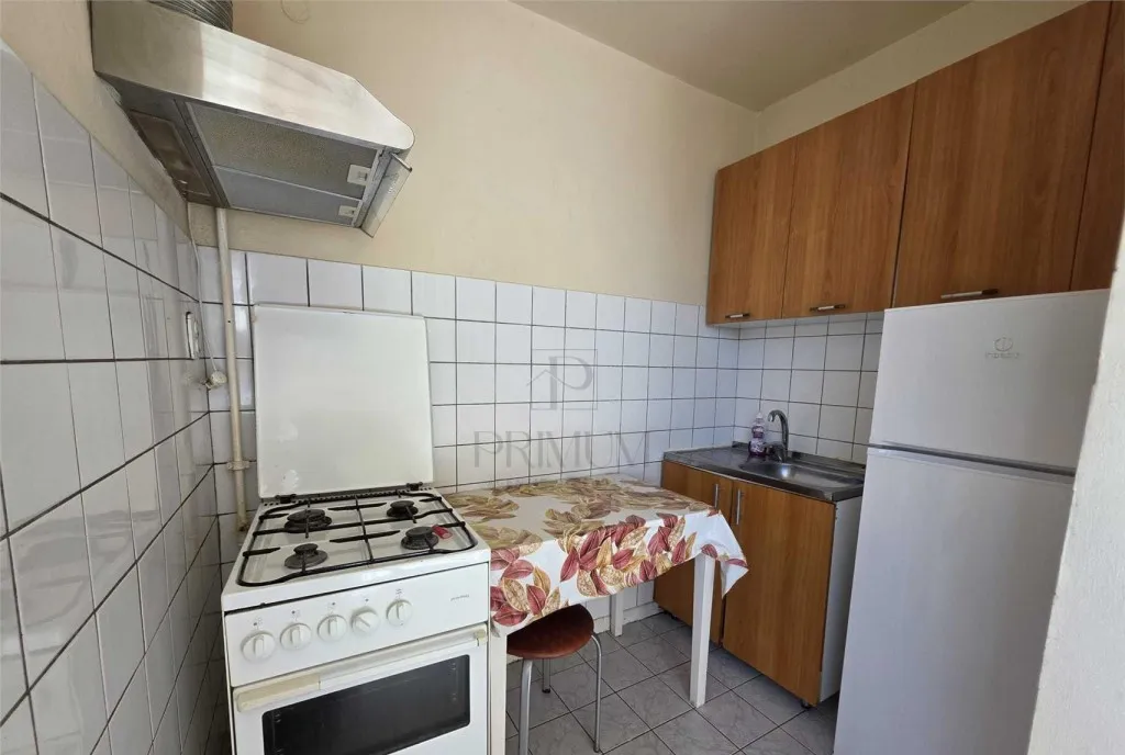 Sagului apartament 1 camera mobilat utilat semidecoman