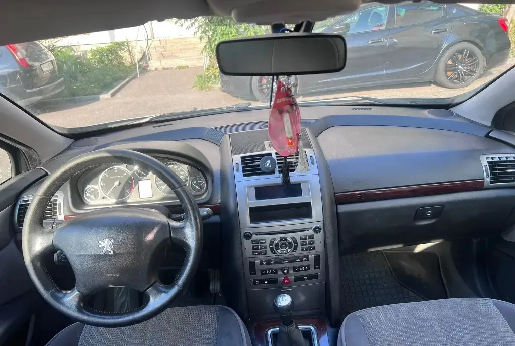 Peugeot 407 autoturism 2 000 eur